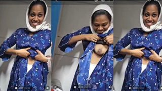 Sexy Indian Muslim Girl Show Big Boobs & Hard Fuck Pussy