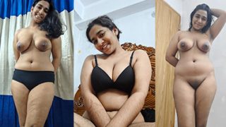 Hot Bengali Horny Girl Showing Her Pussy Masturbating Nude Viral