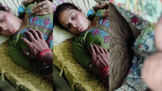 Sexy MoM Sleeping & Her Son Showing Pussy – Jilhub