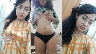 Glasses Horny Girl Slapping Huge Ass Fucked New Leaked